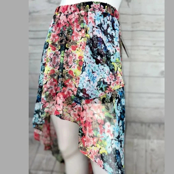 Joe B by Benbasset asymmetrical floral skirt sheer lined elastic waist 🦋 - Picture 2 of 5